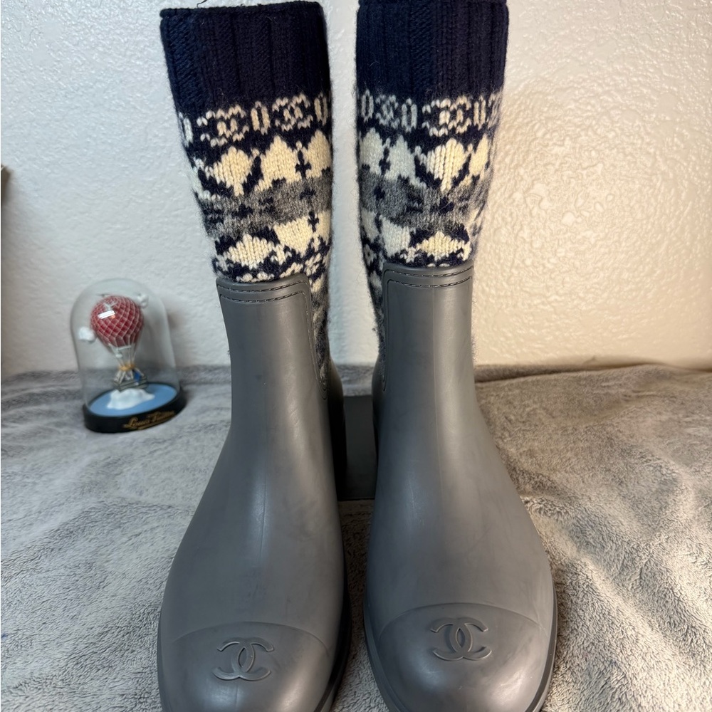 CHANEL Gray and Blue Rain Boots with Knit Cuffs